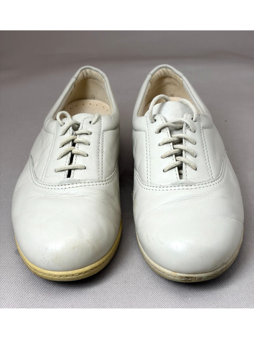SAS Classic Womens 6 M White Leather Comfort Walking Shoes Made in USA Lace Up